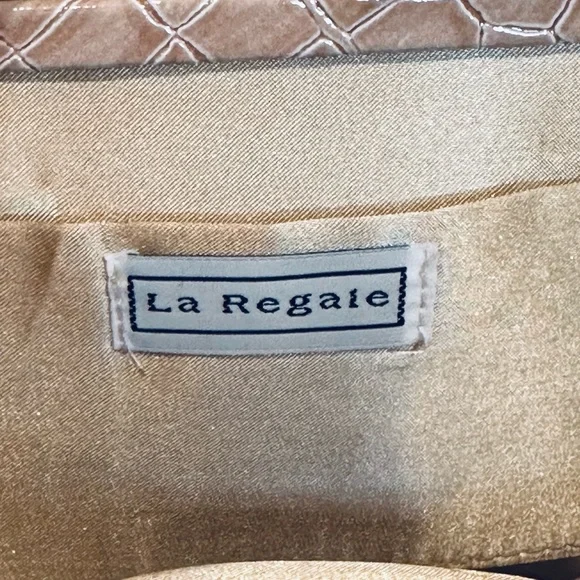 🌟HP🌟NWOT La Regale Taupe Vinyl Crocodile Convertible Clutch Evening Bag - Picture 5 of 10